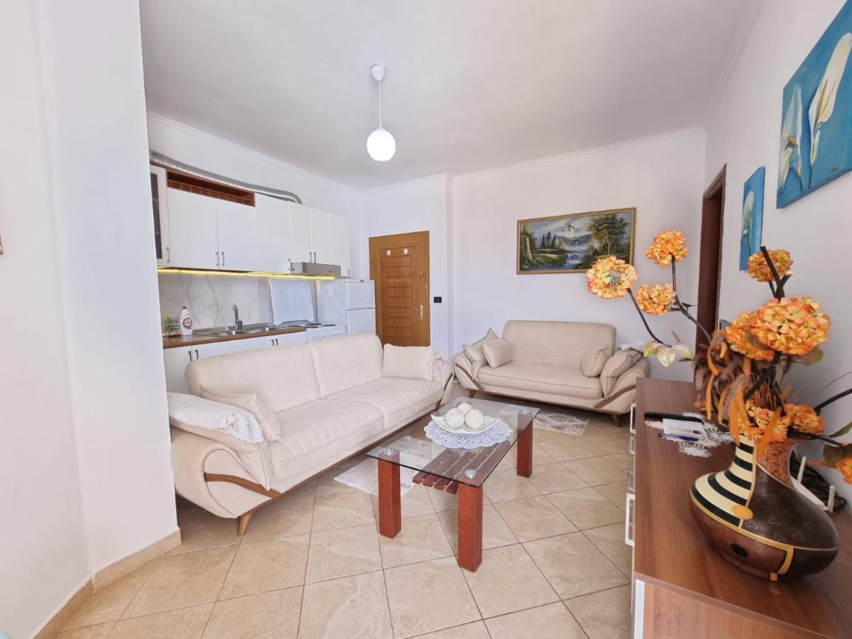 Friendly Apartment Golem Голем Екстериор снимка