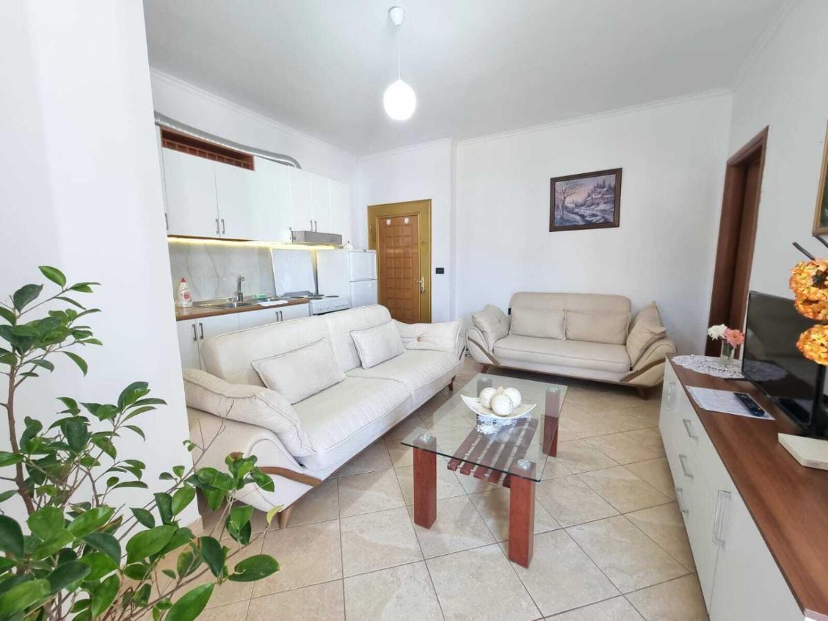 Friendly Apartment Golem Голем Екстериор снимка